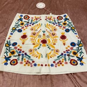 White Embroidered Mini Skirt